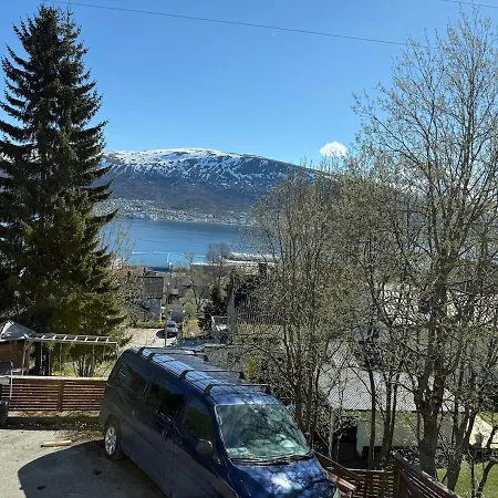 Aurora Dreams With Free Parking Leilighet Tromsø